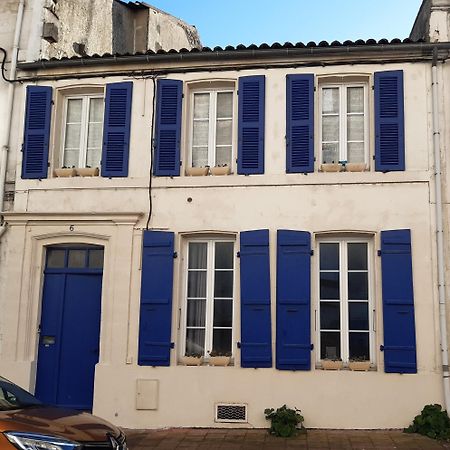 ロシュフォールLes Volets Bleus T3 De 80 M2 Patio Privatifアパートメント エクステリア 写真